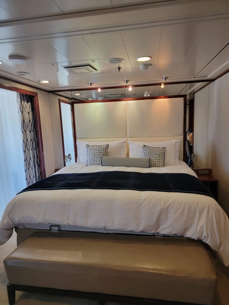 Cabin 11006 - Pride of America Cruise Ship