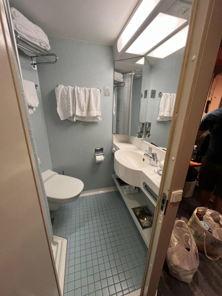 Cabin 4055 - Pride of America Cruise Ship