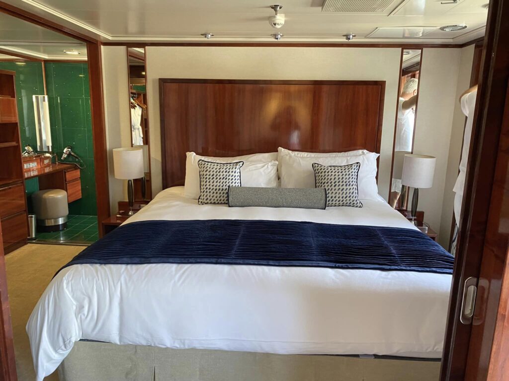 Cabin 10000 - Pride of America Cruise Ship