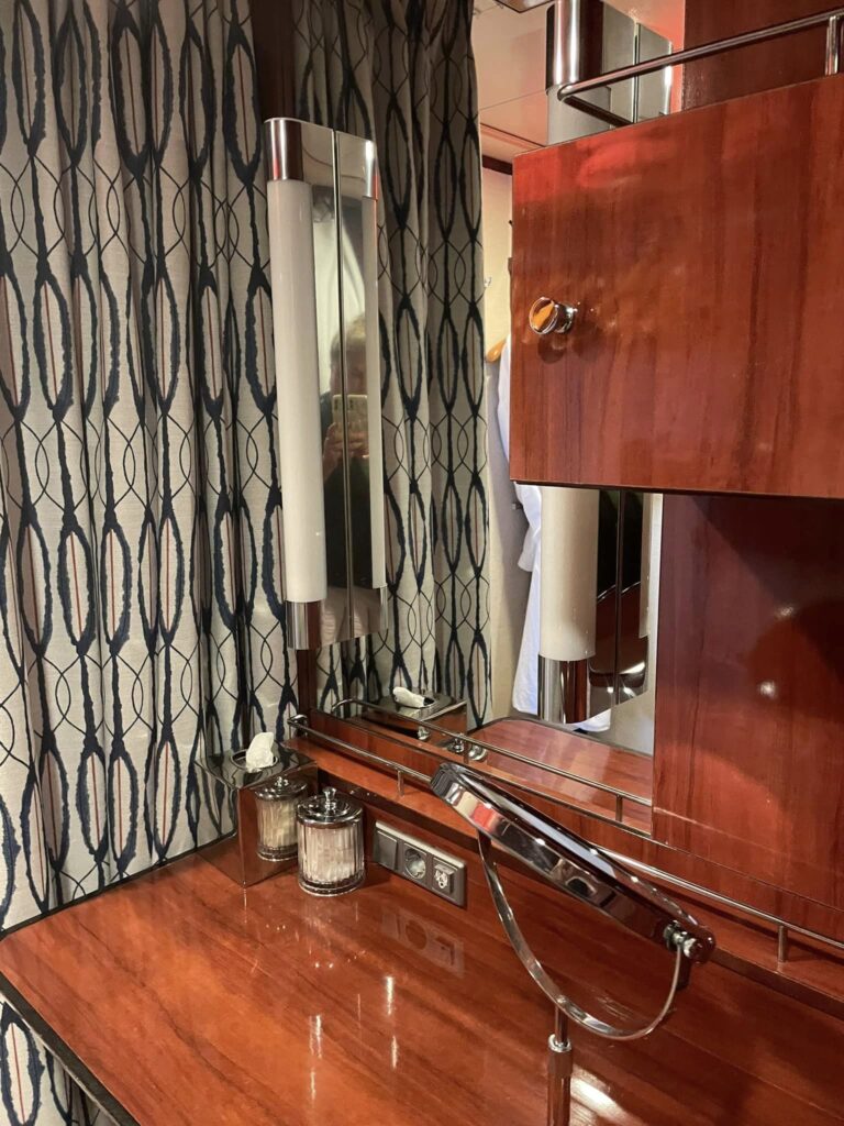 Cabin 10012 - Pride of America Cruise Ship