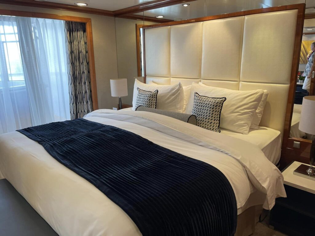 Cabin 12000 - Pride of America Cruise Ship