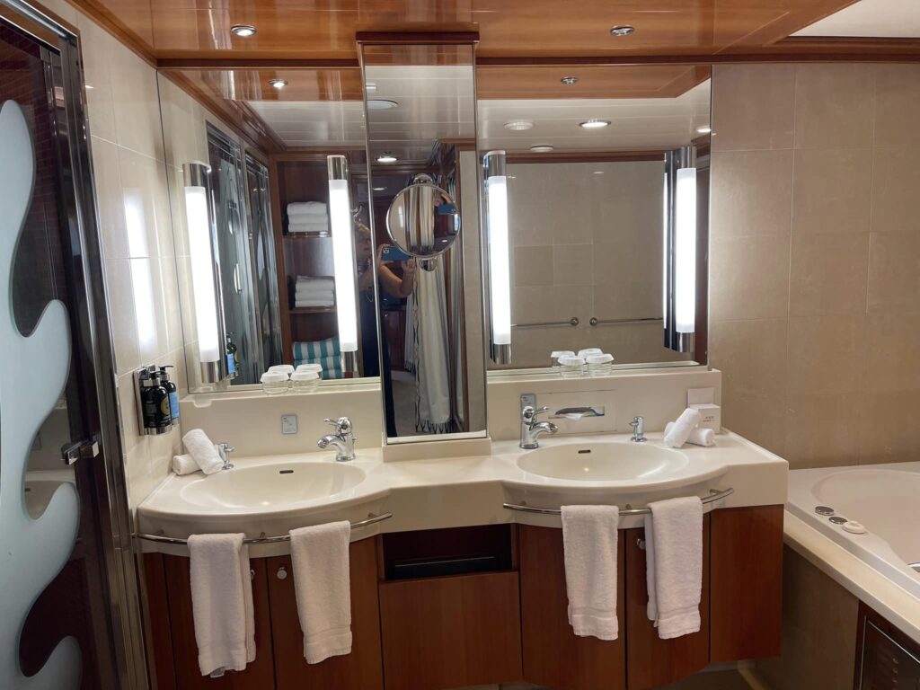 Cabin 12000 - Pride of America Cruise Ship
