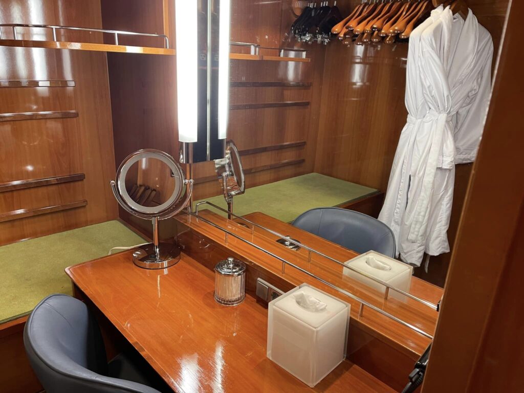 Cabin 12000 - Pride of America Cruise Ship