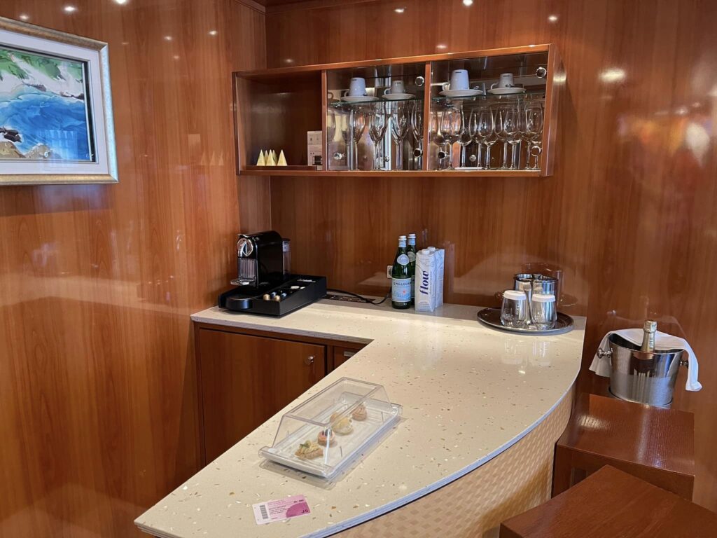 Cabin 12000 - Pride of America Cruise Ship