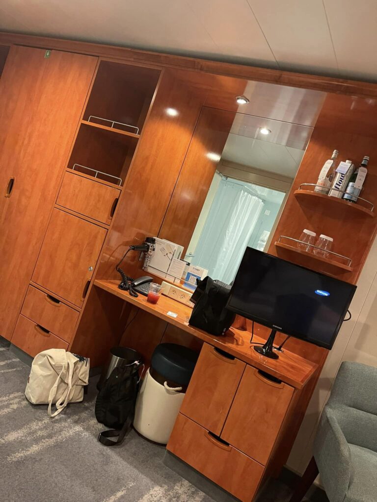Cabin 9175 - Pride of America Cruise Ship