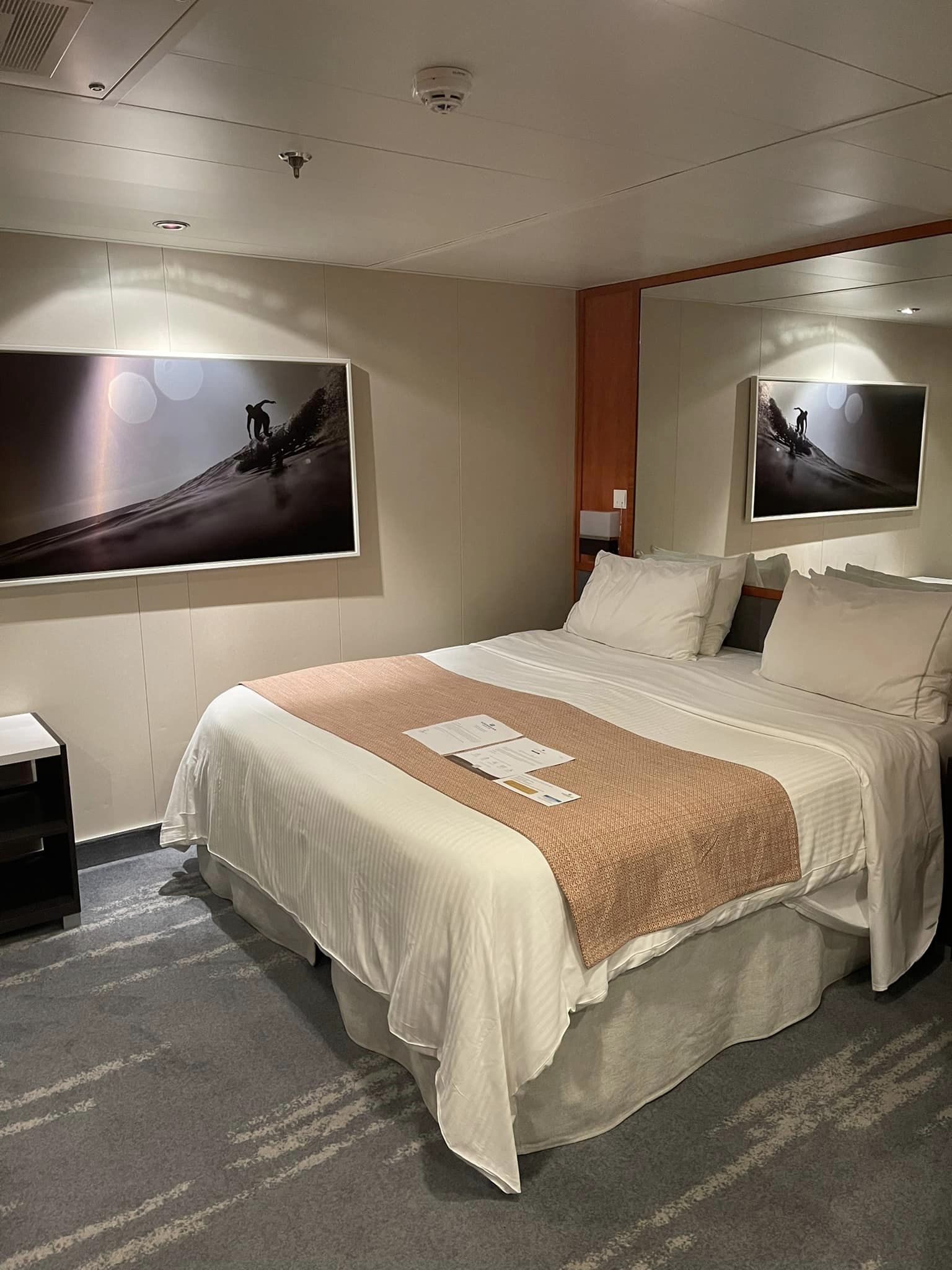 9175 Cabin Photo – Pride of America Cruise Ship – Cabin or Suite- Updated: 2024