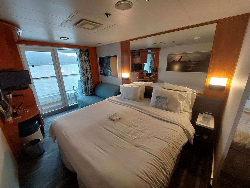 Cabin 9584 - Pride of America Cruise Ship