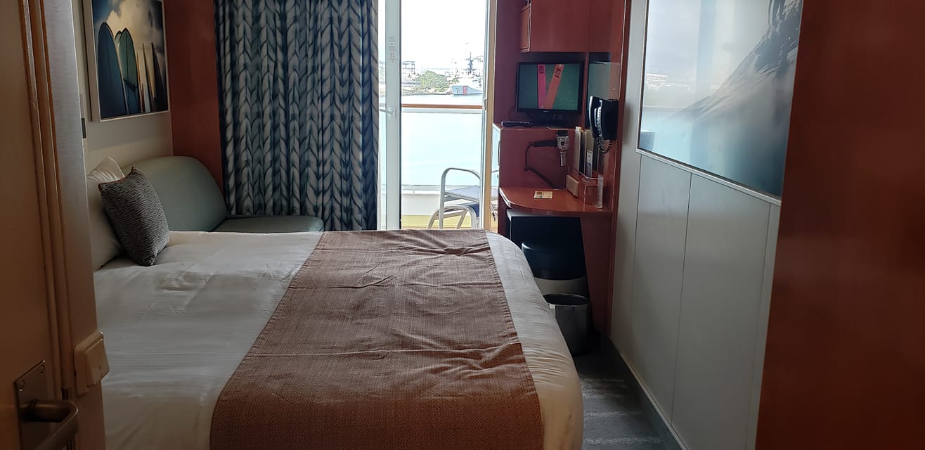 9634 Cabin Photo – Pride of America Cruise Ship – Cabin or Suite- Updated: 2024