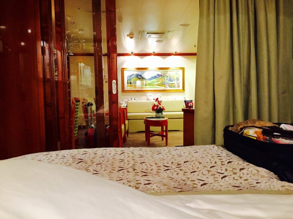 Owner's Suite - Pride of America Cruise Ship