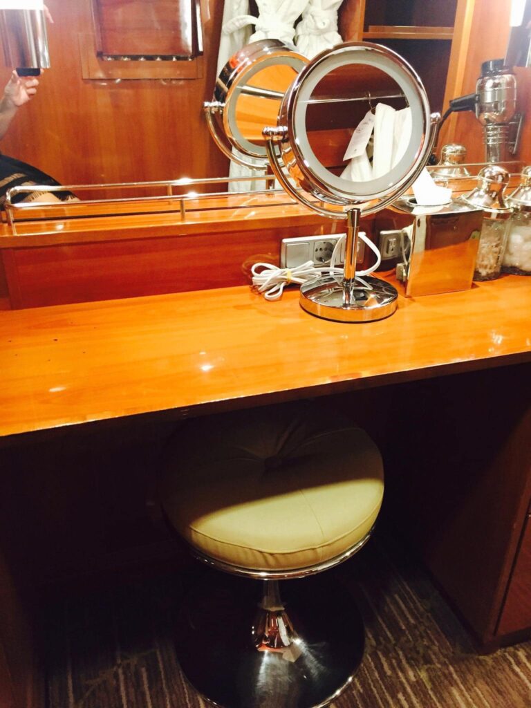 Owner's Suite - Pride of America Cruise Ship