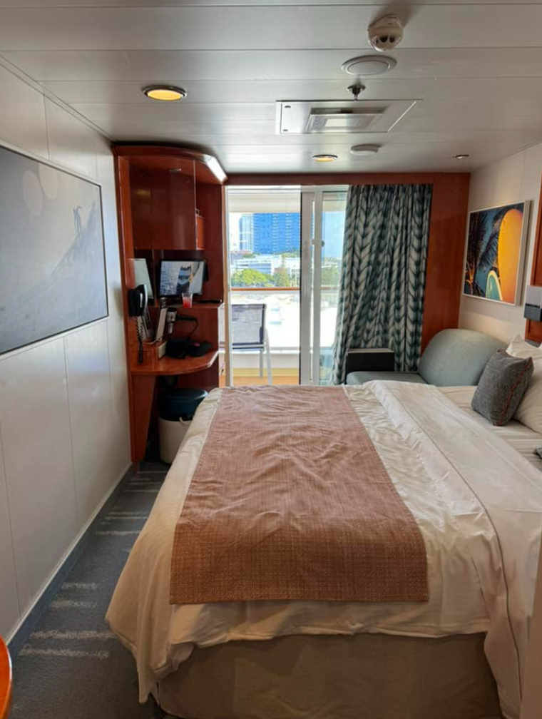 10058 Cabin Photo – Pride of America Cruise Ship – Cabin or Suite- Updated: 2024