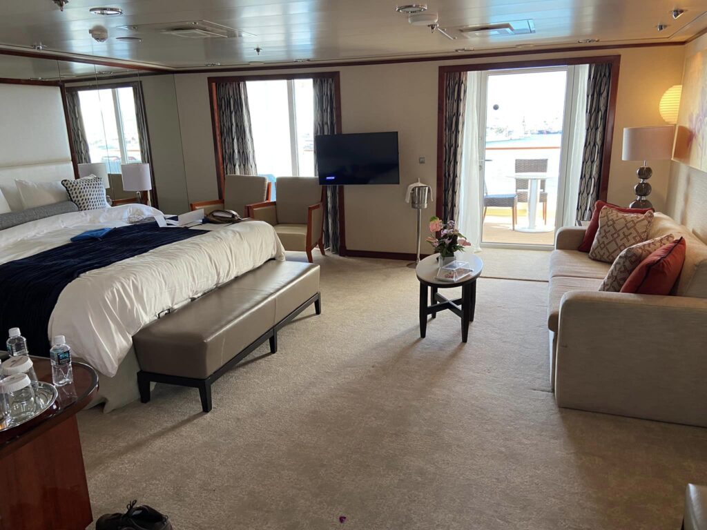 Cabin 10524 - Pride of America Cruise Ship