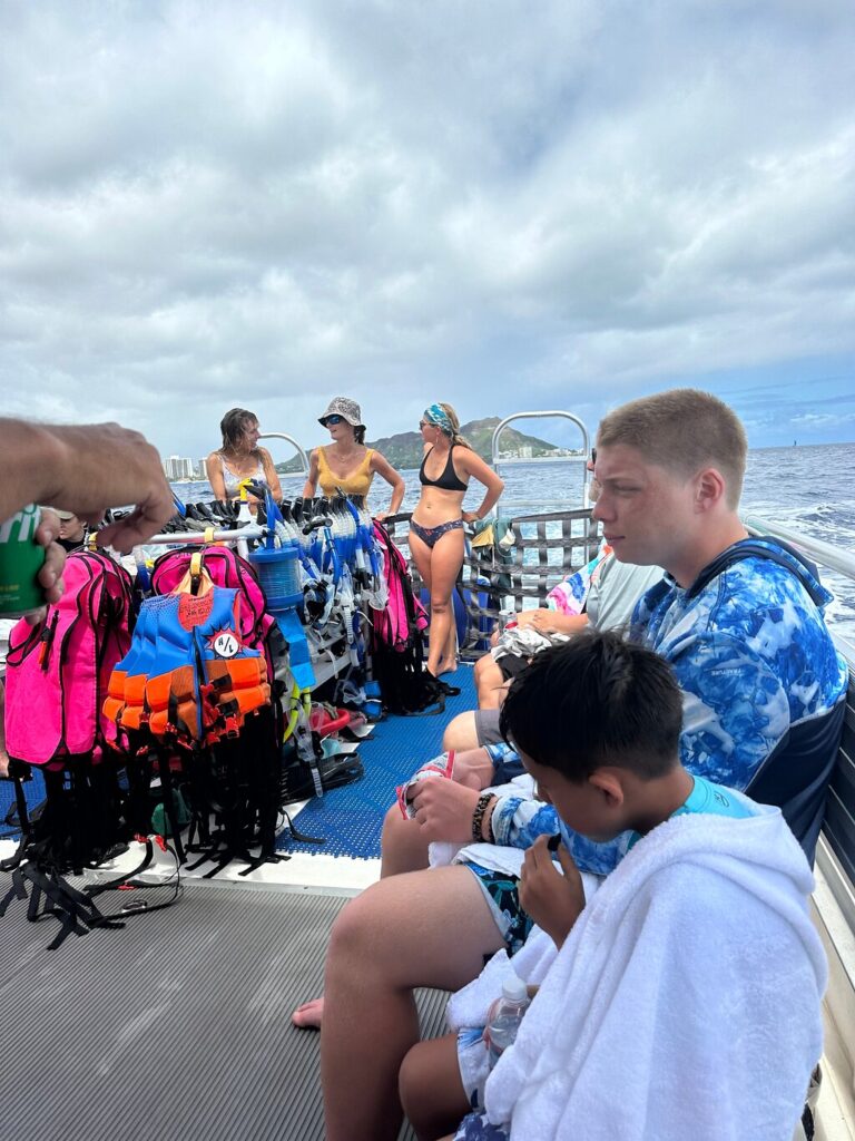Dive into Adventure: Turtle Canyons Snorkel Excursion from Waikiki